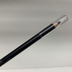 Estee Lauder Artist’s Eye Pencil Eyeliner – Softsmudge Black 01 STANDARD SIZE